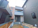  新築一戸建て