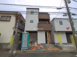  新築一戸建て