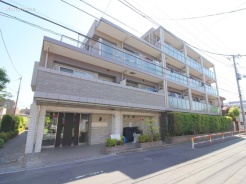 足立区古千谷本町３丁目
