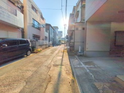 川口市南前川２丁目