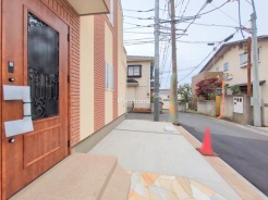 川口市鳩ヶ谷本町４丁目