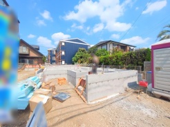 川口市戸塚東３丁目