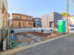 越谷市弥栄町１丁目