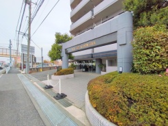 越谷市谷中町１丁目