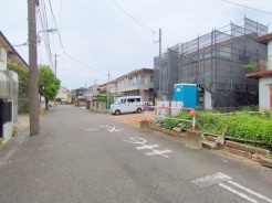 越谷市弥栄町３丁目