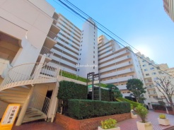 川口市本町４丁目