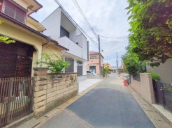 越谷市赤山町２丁目