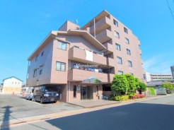 越谷市宮本町１丁目