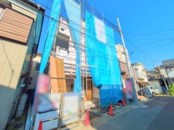 草加市青柳２丁目