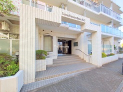 足立区綾瀬４丁目