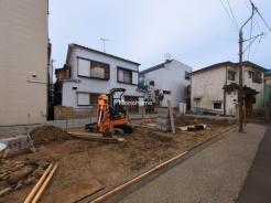 足立区保木間３丁目