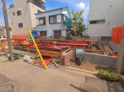 足立区保木間３丁目