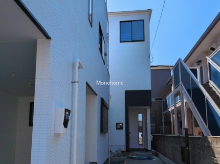 市川市相之川121　2棟　2号棟