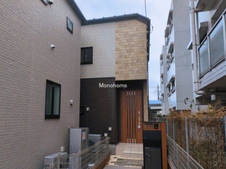 足立区南花畑4丁目　2号棟