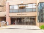 足立区立千住本町小学校 670m